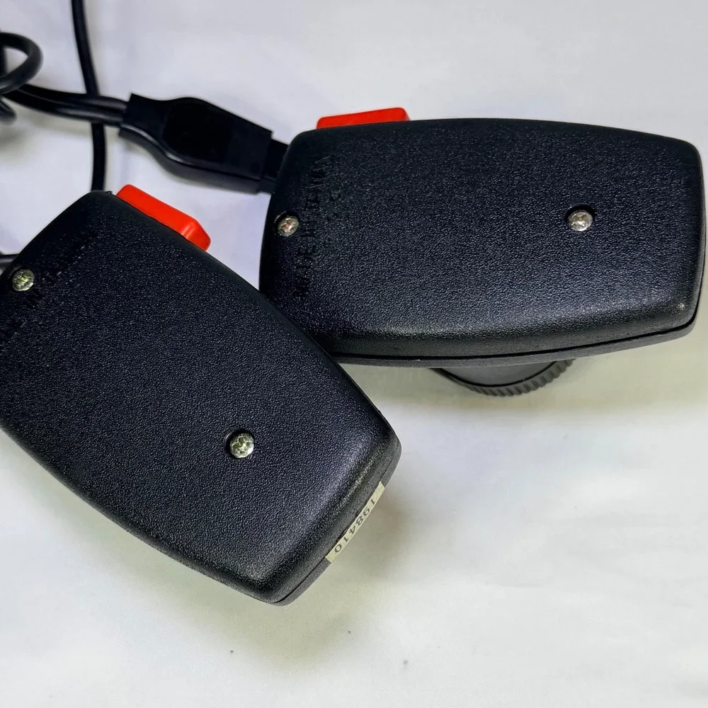 Gemini Paddle Controllers Pair for Atari 2600 Vintage Retro Gaming Black Red‎